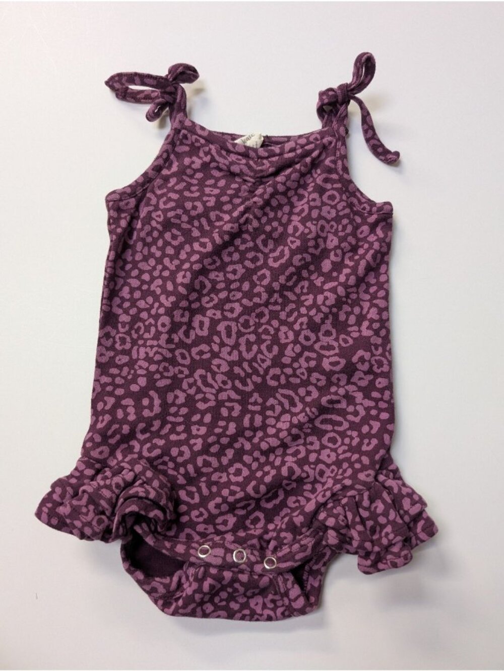 Kate Quinn Organic Cotton Purple Leopard Print Ruffle Leg Bodysuit 12-18 Cheetah